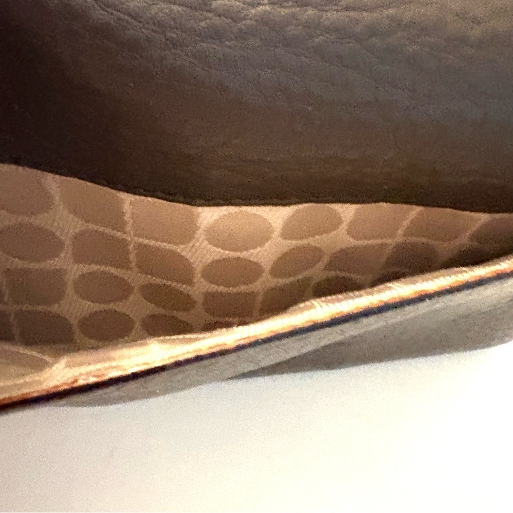 KATE SPADE Brown and Pink Bay Street
Sandra Leather Clutch Wallet - Picture 7 of 11